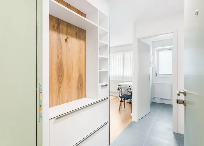 Berne 2 - Self Check In By Homenhancement Appartamento Losanna